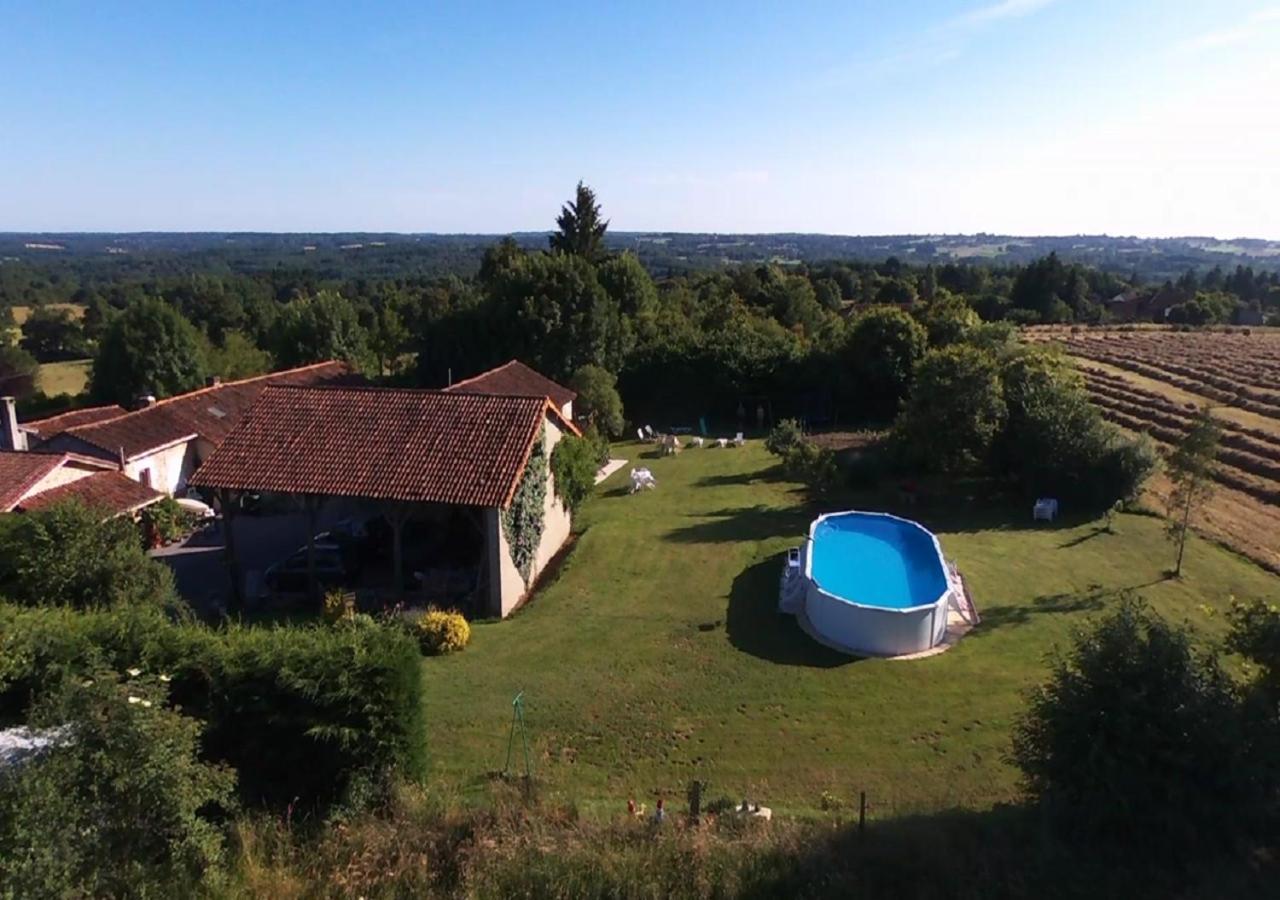 Tranquille Vienne Gites A Chirac Dept Charente Екстериор снимка