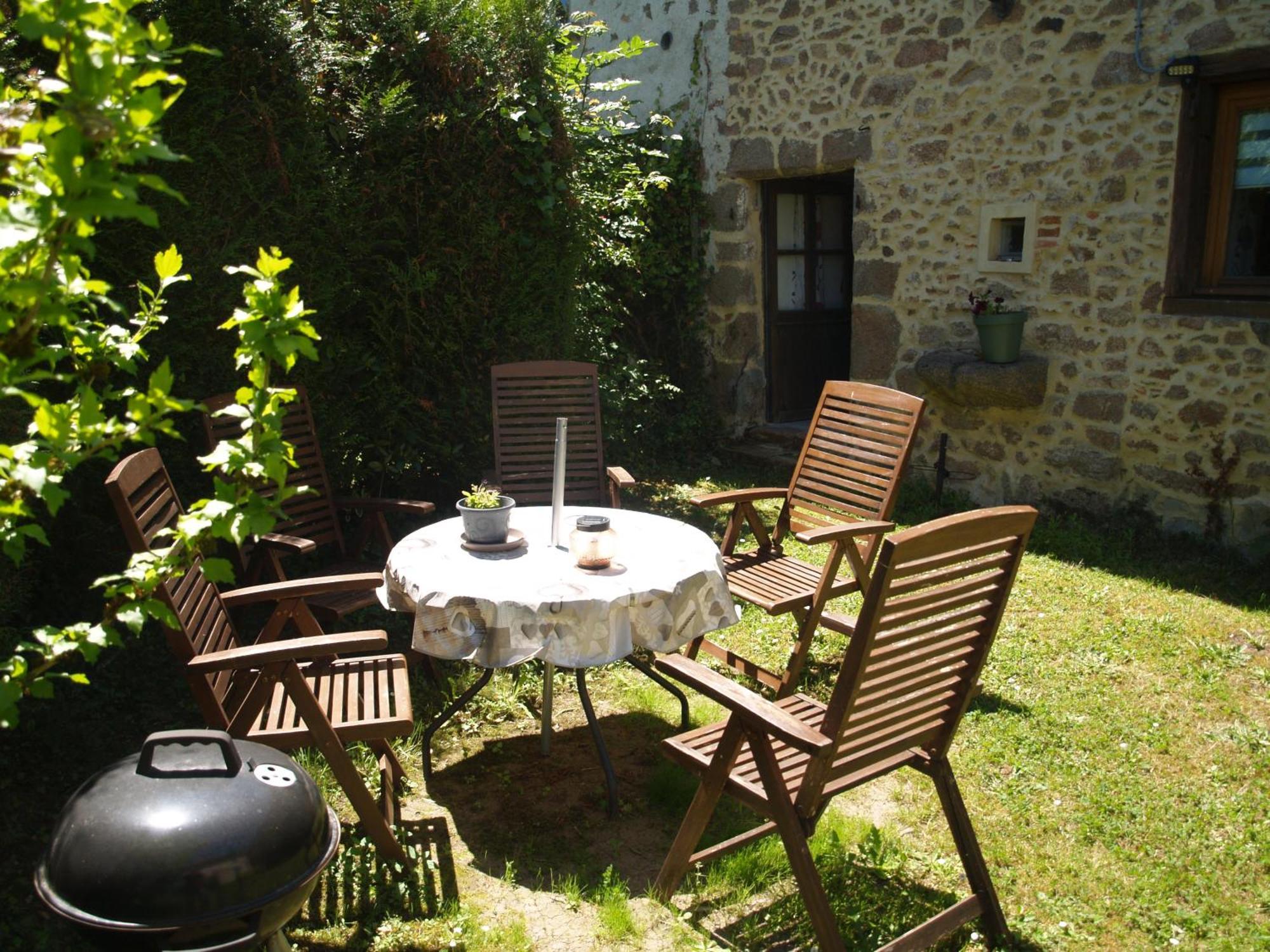 Tranquille Vienne Gites A Chirac Dept Charente Екстериор снимка